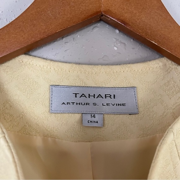 Tahari Arthur S. Levine Pastel Pale Yellow Blazer Formal Size 14 Easter Spring - Picture 2 of 6